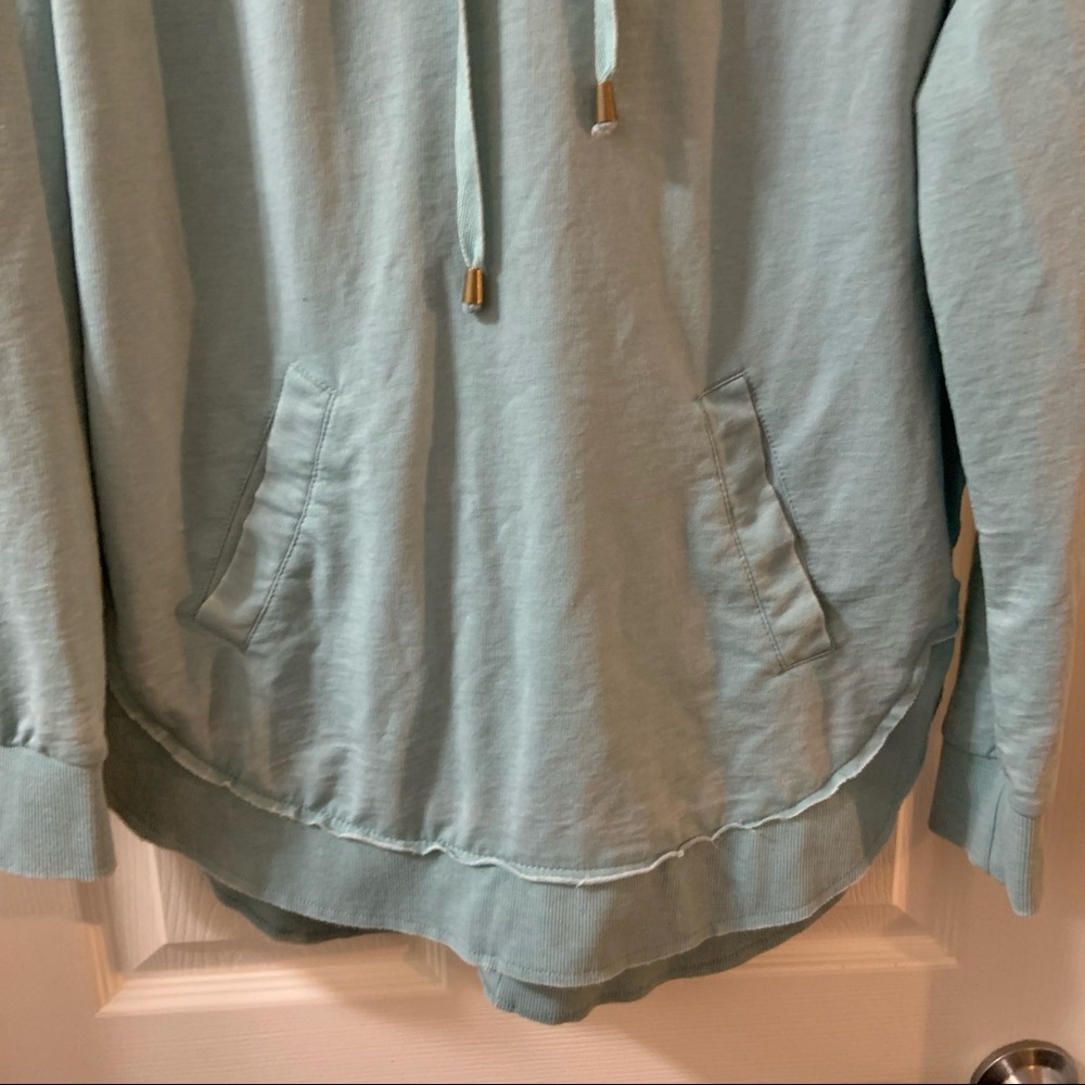 White Crow Blue Turquoise Pullover Hoodie size XS - Picture 5 of 10